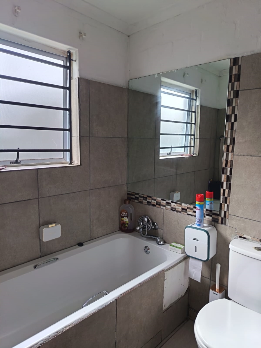 2 Bedroom Property for Sale in Fountain Village Western Cape